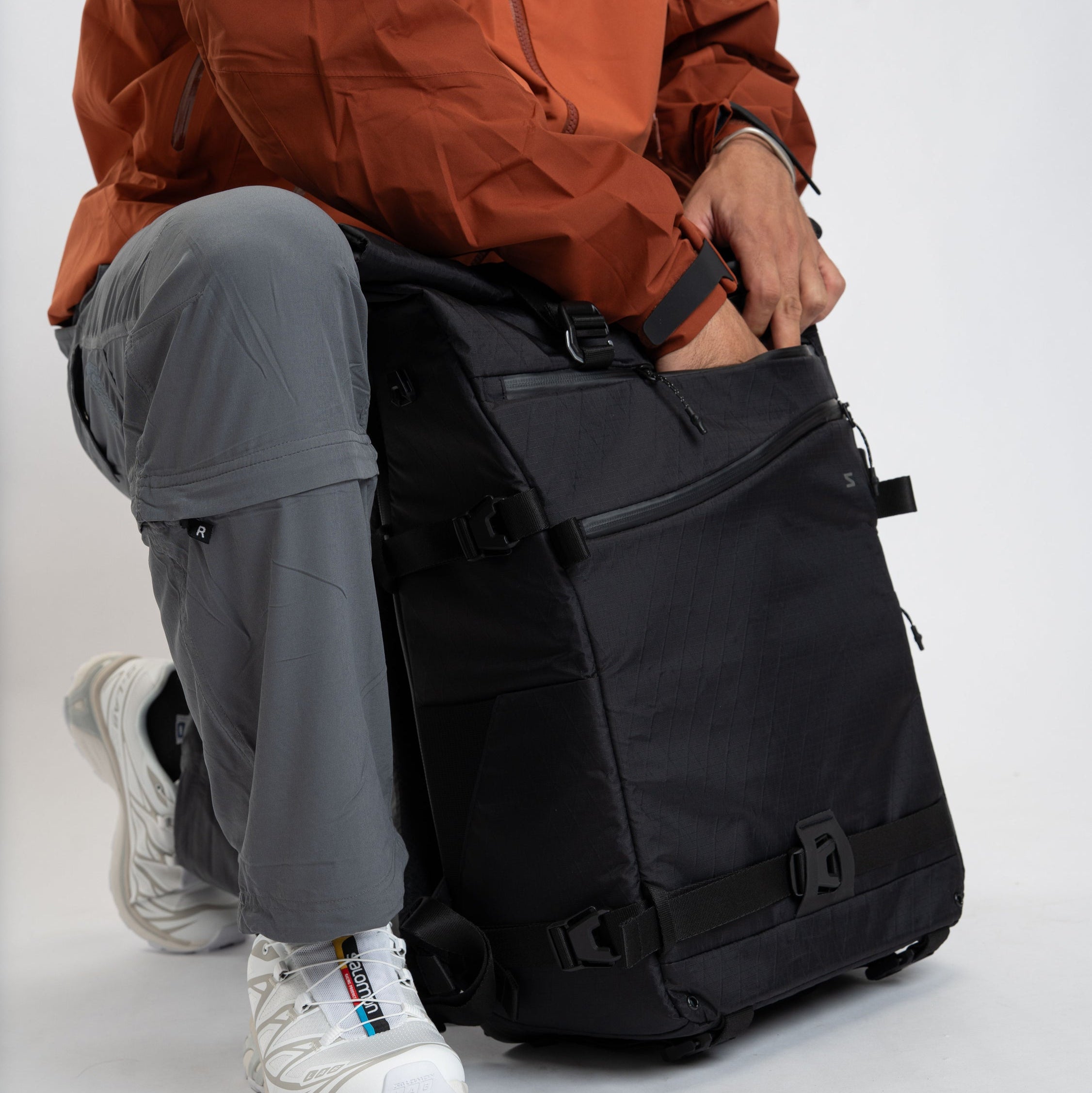 Travel-ready camera backpack—waterproof zippers, breathable straps, and gear layout built for creators.